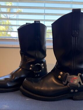 Red Wing 969 Engineer Boots Black Leather Harness USA Men’s 9D